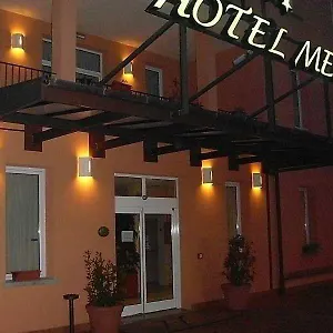 Hotel Med, Malalbergo